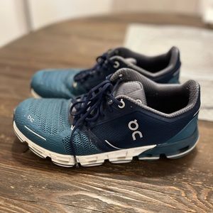 On Running Cloudflyer Sneaker W9, Storm - Like New